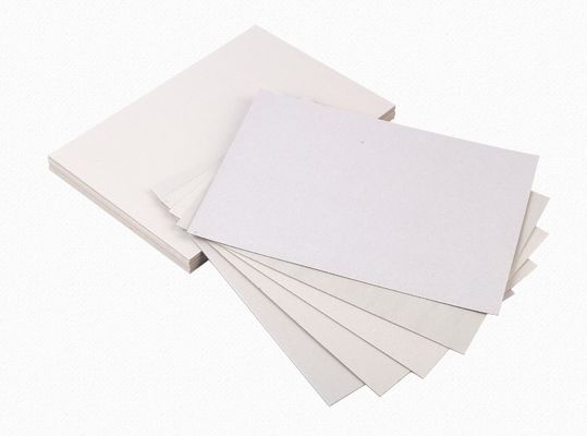 Einseitig beschichtete, maßgeschneiderte Druckkartonblätter für Verpackungslösungen