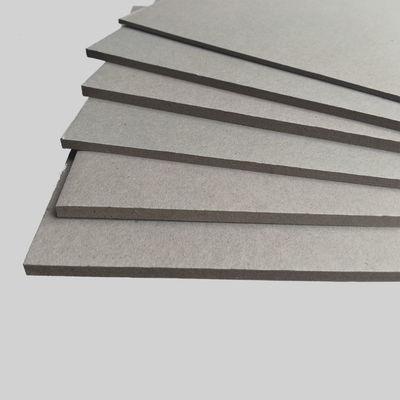 Papier aus recyceltem Karton 1,3 mm Starrgrauer Karton 820 gm Hartkarton