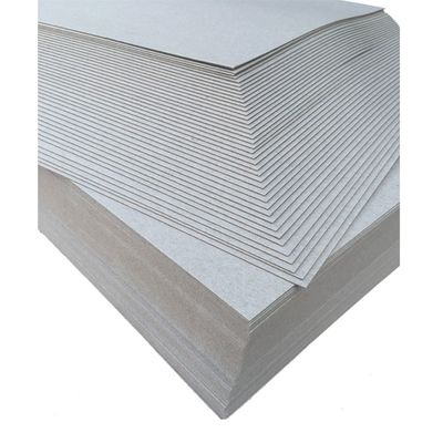Fabriklieferung 787*1092 mm graue Kartonplatte Papier graue Spinnplatte in Rollen oder in Blättern