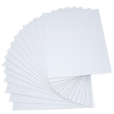 Duplexpapier mit weißem Rücken zur Verpackung und zum Drucken
