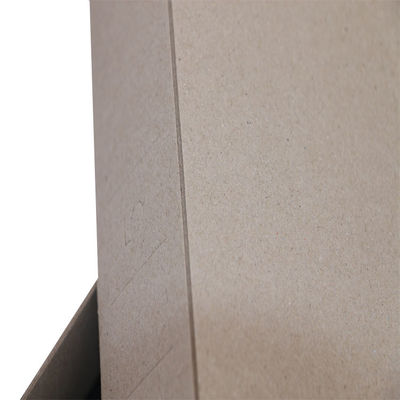 Hochwertiges Duplexpapier mit grauer Rückseite.