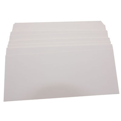 Feuchtigkeitsfeste Duplex-Papierplatten Papier recyceltes, maßgeschneidertes weißes Papierplatten