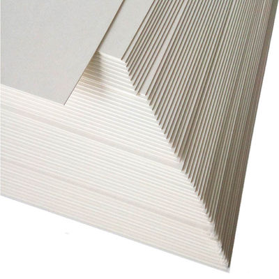 Papierplatten aus gefalteter Zellstoffmischung C1S überzogen 300 gm 350 gm FBB Elfenbeinplatten