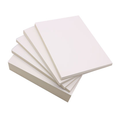 Fabrikpreis Fbb Papiermagazin Cove Elfenbeinkarton Roll 500 mm Rollbreite