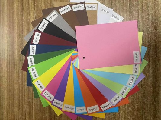 Mehrfarbiges Kartonpapier A4-Größe Kunstdruckpapier Kaolinitbeschichtung