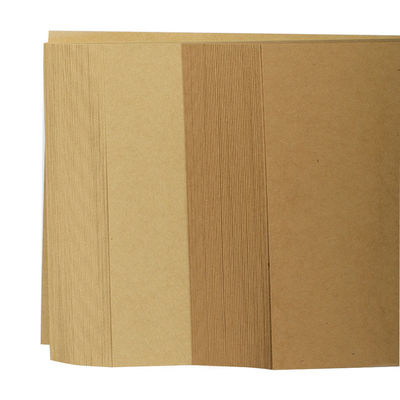 90 Gsm 100 Gsm Braun Kraftpapier, Kraftkarton Verpackungsmaterial OEM ODM