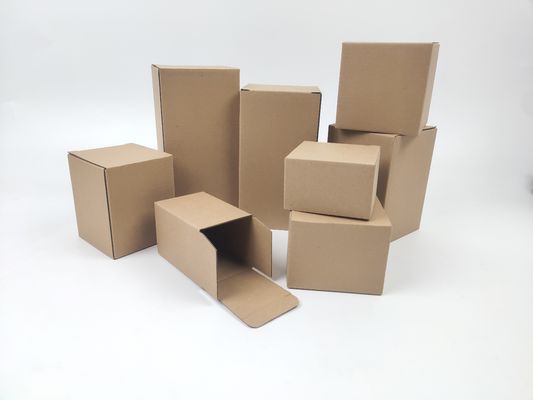 Ökofreundliche Versandbox, Wellkarton, Karton, Klappkarton, flache, starre Versandbox